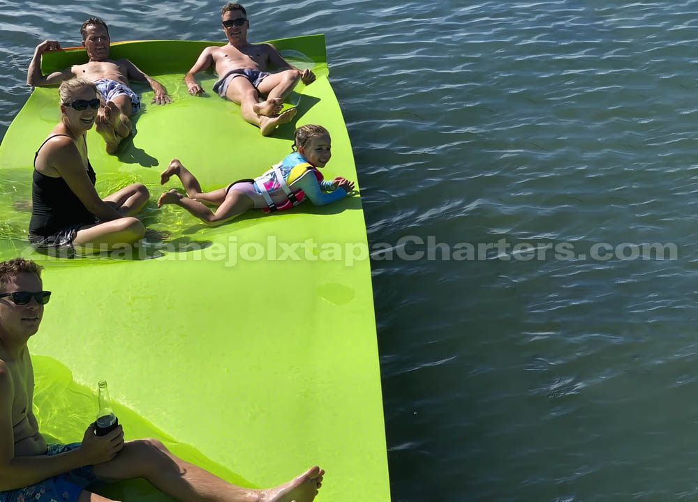 Family-size floating pad