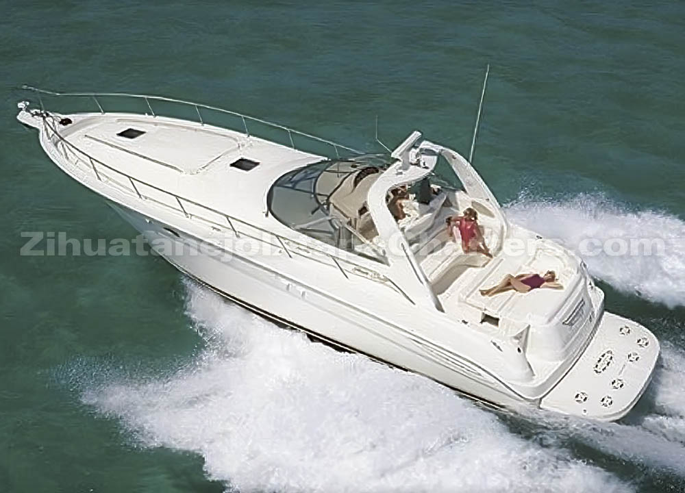 Sea Ray Sundancer 55 exterior view