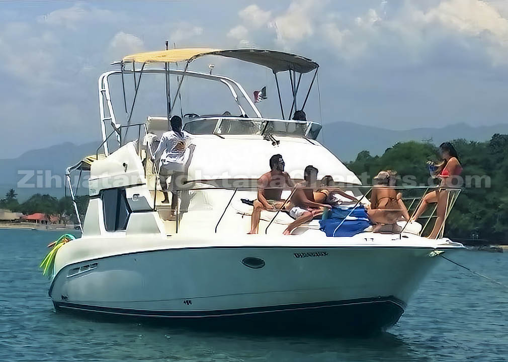 Stairs from bow to flying bridge